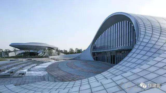 凹凸有致”地强化在地性——昆山电子展示馆和自行车展示馆的图10